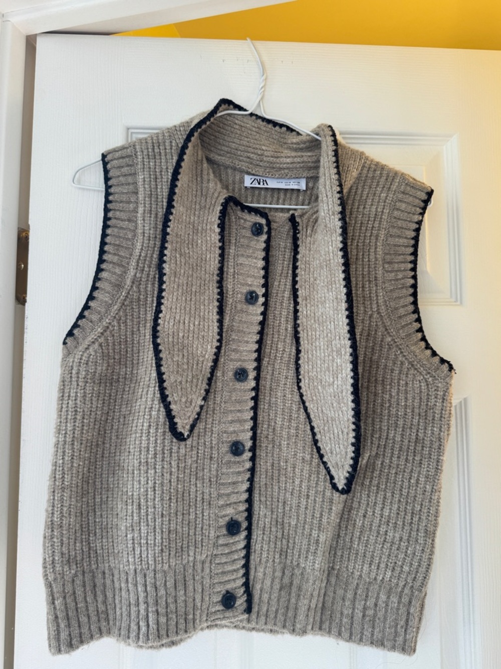 Zara Beige Knit Button-Up Sleeveless Vest with Black Trim